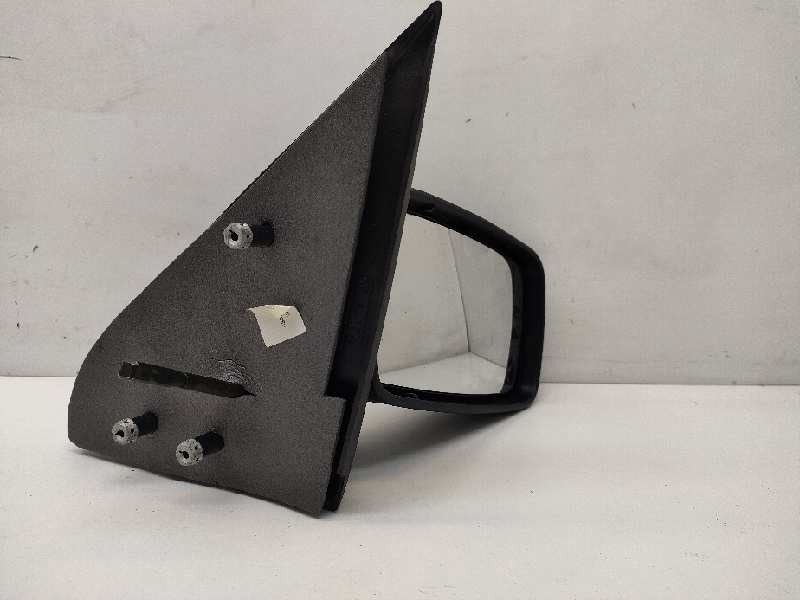 Recambio de retrovisor derecho para ford fiesta courier referencia OEM IAM 6936539  