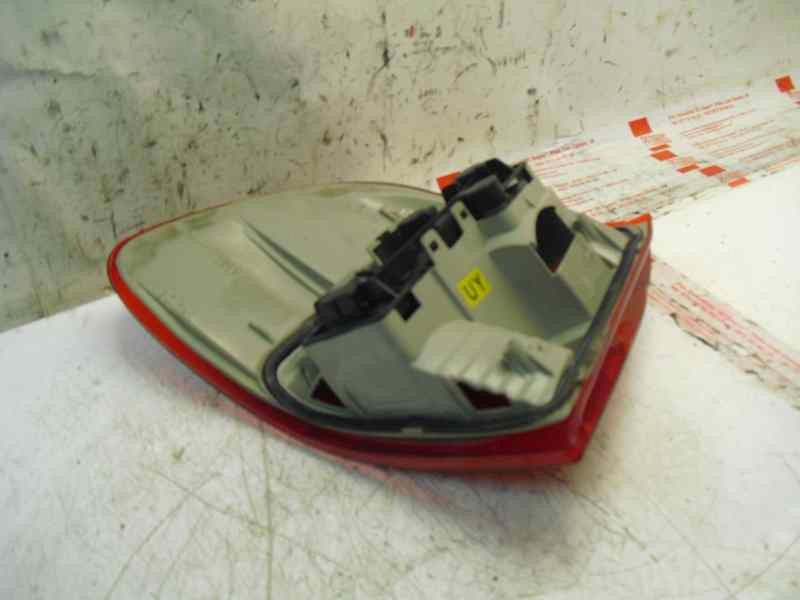 Recambio de piloto trasero derecho para opel astra f berlina 1.6 16v referencia OEM IAM   