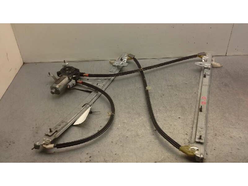 Recambio de elevalunas delantero derecho para citroen xsara picasso 1.6 exclusive referencia OEM IAM 9222F9  