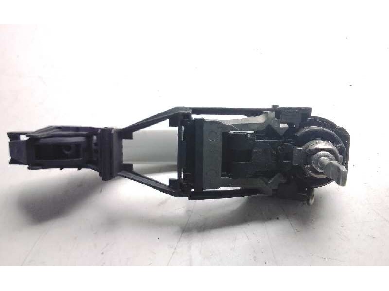 Recambio de maneta exterior delantera izquierda para volkswagen polo (9n1) trendline referencia OEM IAM 3B0837885  