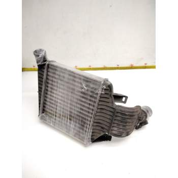 Recambio de intercooler para opel astra h berlina cosmo referencia OEM IAM 13161078  