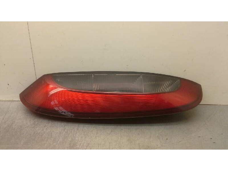 Recambio de piloto trasero izquierdo para opel corsa c comfort referencia OEM IAM   