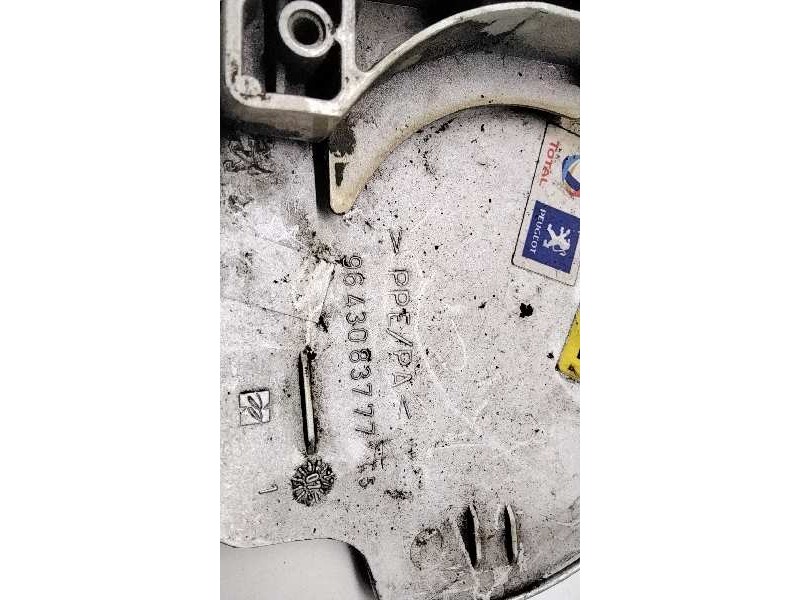Recambio de tapon combustible para peugeot 307 break/sw (s2) d-sign referencia OEM IAM 9643083777  
