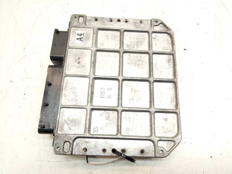 Recambio de centralita motor uce para toyota prius+ eco referencia OEM IAM 89661-47480  