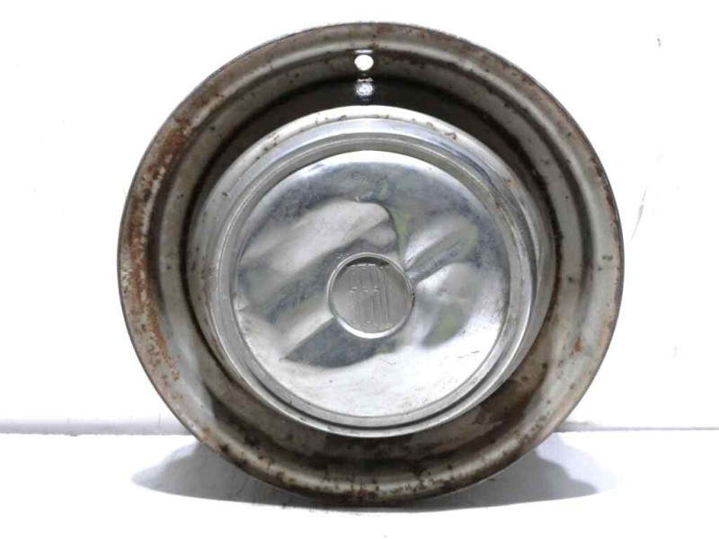 Recambio de llanta hierro para seat 600 referencia OEM IAM 12-4-TORNILLOS  