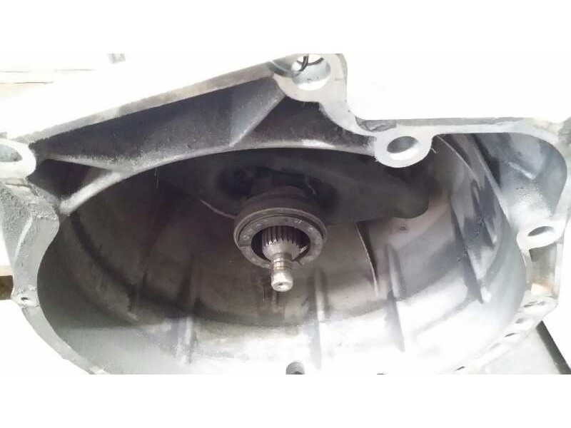 Recambio de caja cambios para bmw serie 1 berlina (e81/e87) 120d referencia OEM IAM 23007562730  