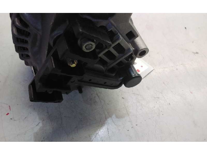 Recambio de alternador para ford focus lim. (cb8) referencia OEM IAM R92AB10300FA1  