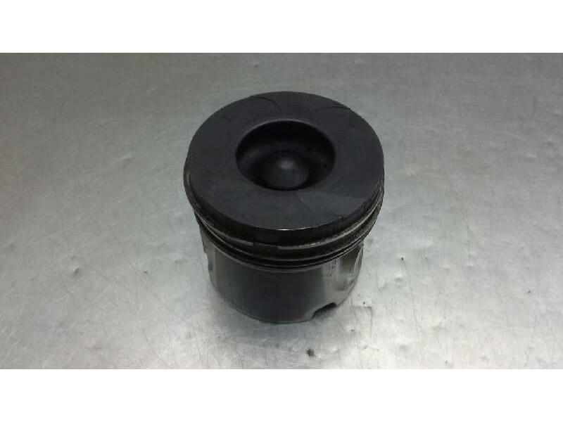 Recambio de piston para toyota avensis berlina (t25) 2.0 d4-d executive berlina (5-ptas.) referencia OEM IAM   