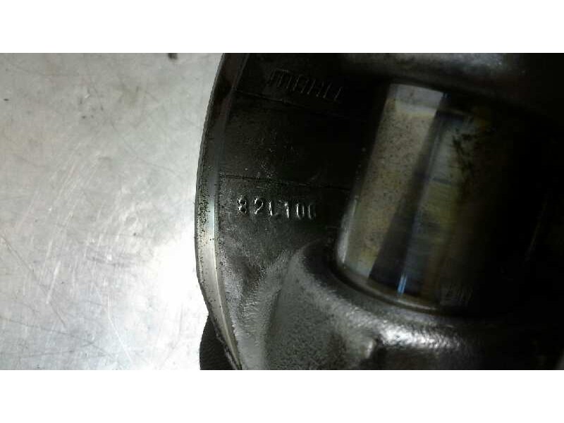 Recambio de piston para toyota avensis berlina (t25) 2.0 d4-d executive berlina (5-ptas.) referencia OEM IAM   