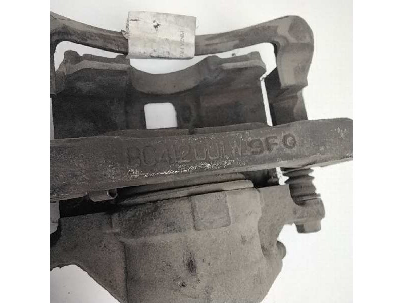 Recambio de pinza freno delantera derecha para hyundai h 100 2.5 diesel referencia OEM IAM BC412001W9F0  103957