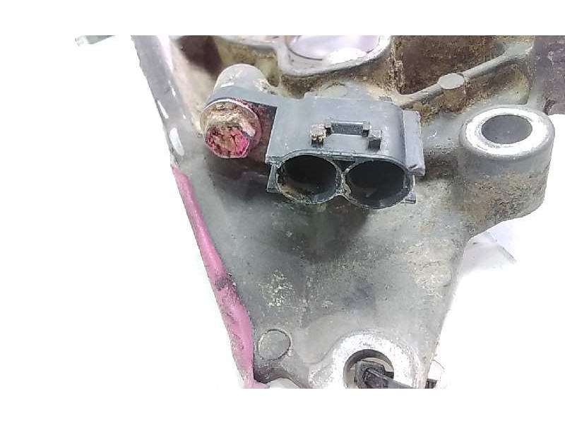 Recambio de bomba aceite para toyota avensis berlina (t25) 2.0 d4-d executive berlina (5-ptas.) referencia OEM IAM   