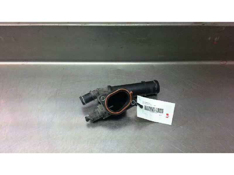 Recambio de caja termostato para seat leon (1p1) 1.9 tdi referencia OEM IAM 03G121132B  