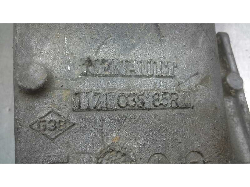 Recambio de soporte alternador para opel movano b kasten/combi 2.3 cdti referencia OEM IAM 117103585R  