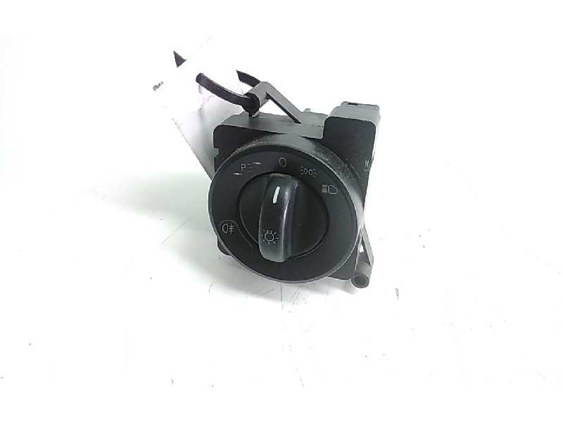 Recambio de mando luces para mercedes sprinterii caja cerrada (desde 01.06) 310/313/316 cdi (906.631/633/635/637) referencia OEM