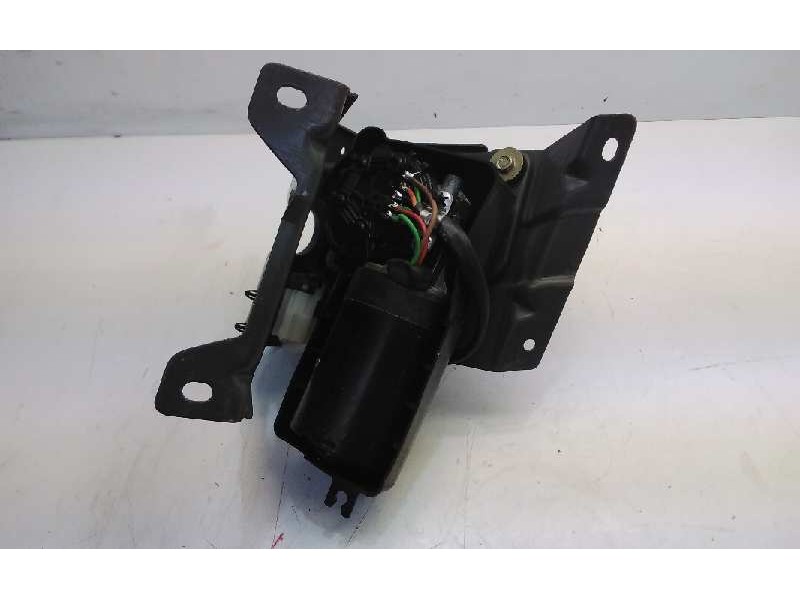 Recambio de motor limpia delantero para nissan vanette cargo referencia OEM IAM 9390332226  