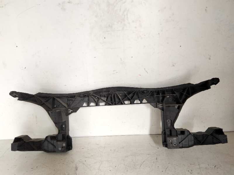 Recambio de panel frontal para mercedes sprinterii caja cerrada (desde 01.06) 310/313/316 cdi (906.631/633/635/637) referencia O