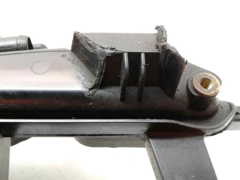 Recambio de evaporador aceite para renault trafic combi 2.0 dci diesel energy referencia OEM IAM 8200836881  