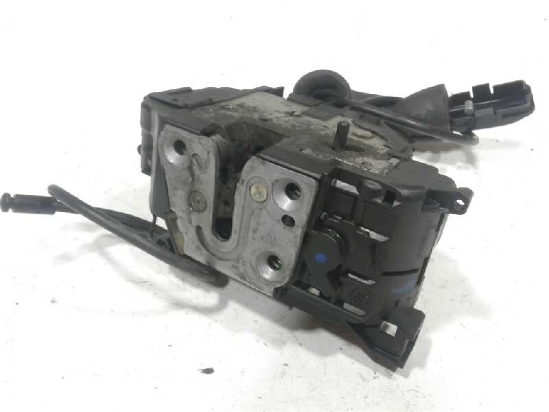 Recambio de cerradura puerta trasera izquierda para renault megane iii berlina 5 p authentique referencia OEM IAM 825030024R  