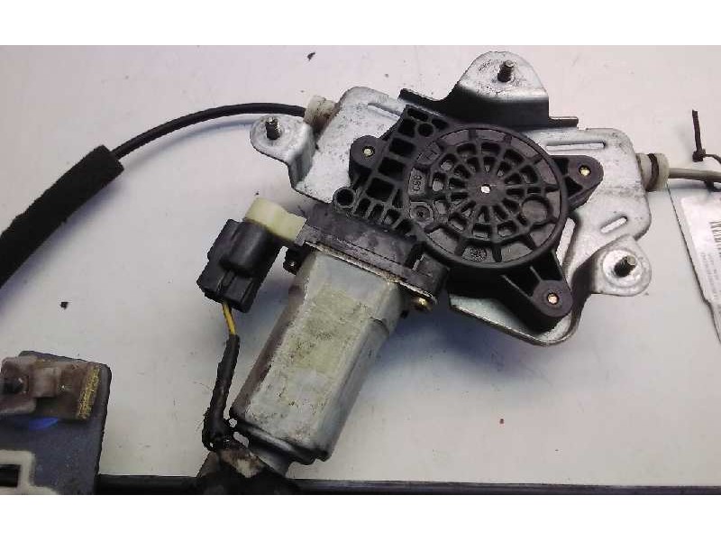 Recambio de elevalunas delantero derecho para kia picanto 1.0 lx referencia OEM IAM 8240407010  