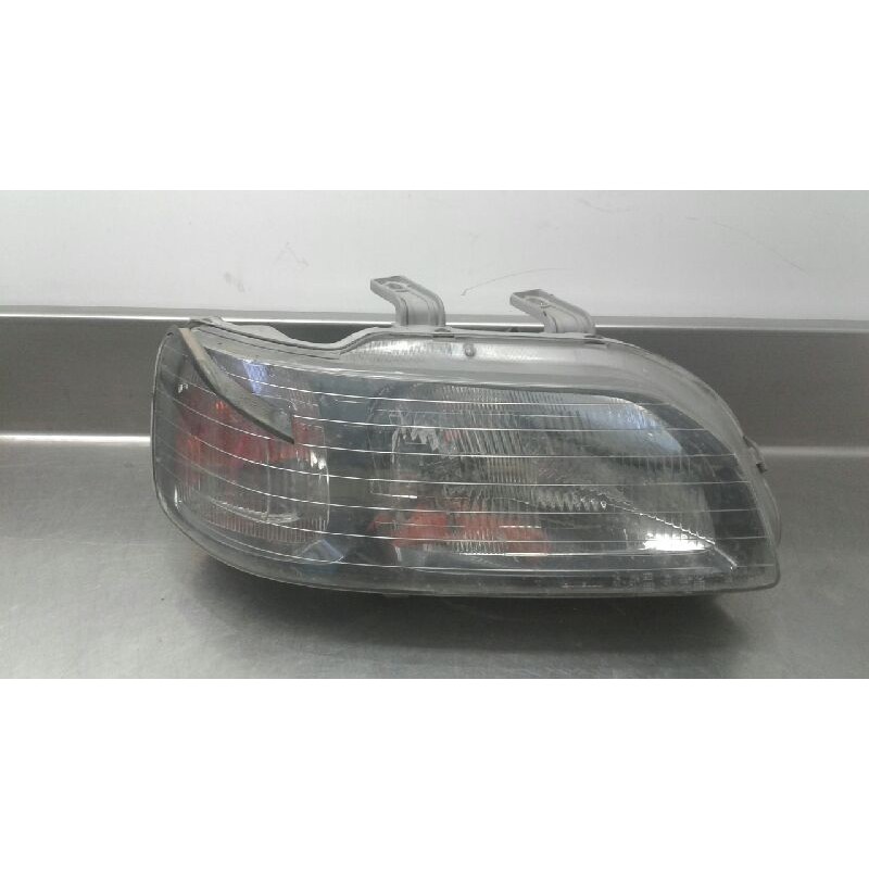 Recambio de faro derecho para honda civic berlina .5 (ma/mb) 1.5 vtec-e (ma9) referencia OEM IAM E110075  