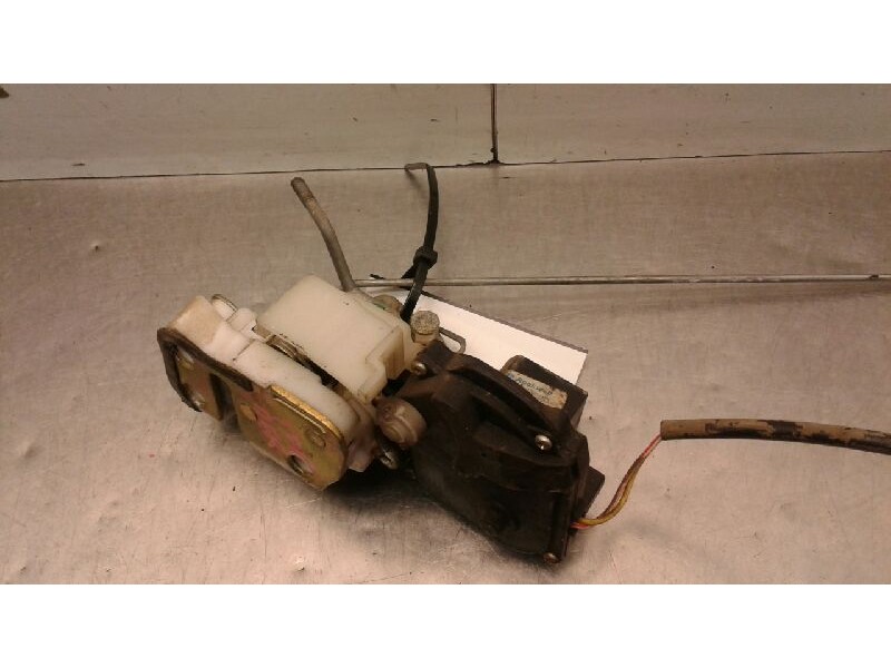 Recambio de cerradura puerta trasera derecha para honda civic berlina .5 (ma/mb) 1.5 vtec-e (ma9) referencia OEM IAM   