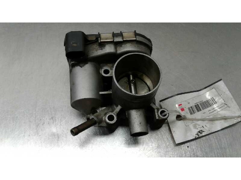 Recambio de cuerpo de mariposa para seat ibiza (6k1) signo referencia OEM IAM 030133062A  