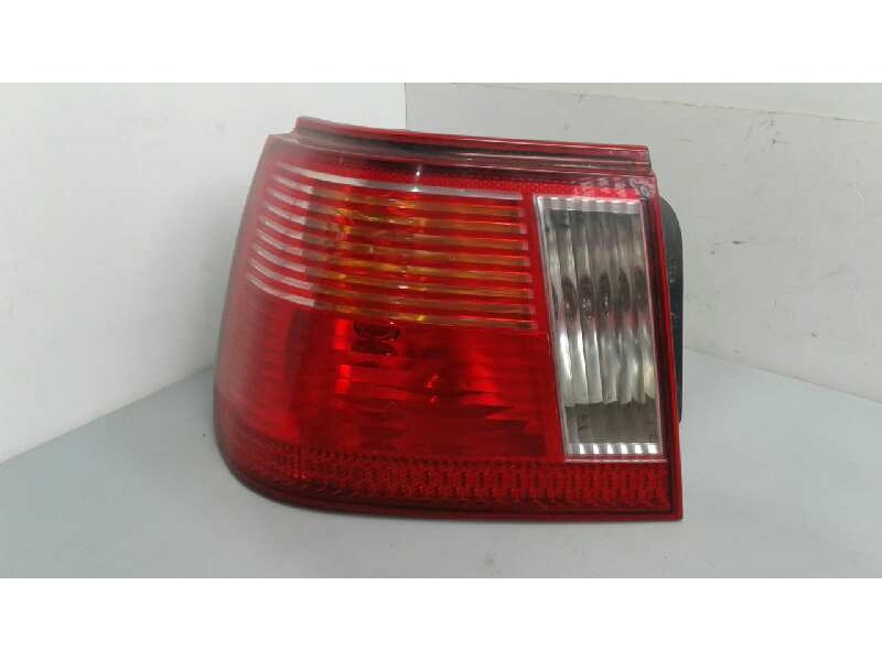 Recambio de piloto trasero izquierdo para seat ibiza (6k1) signo referencia OEM IAM 6K6945111G  