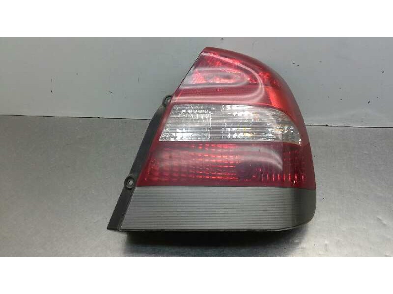 Recambio de piloto trasero derecho para daewoo nubira berlina cdx referencia OEM IAM 96272129  