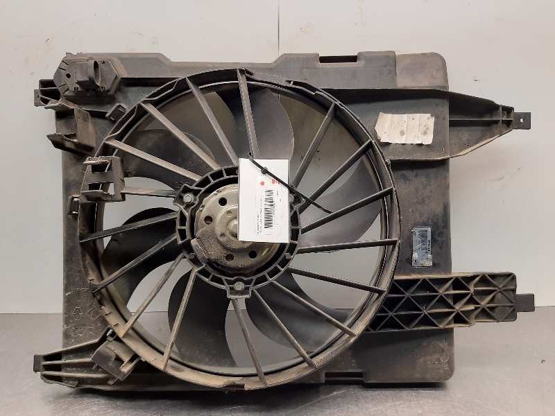 Recambio de electroventilador para renault scenic ii authentique referencia OEM IAM 8200151465  
