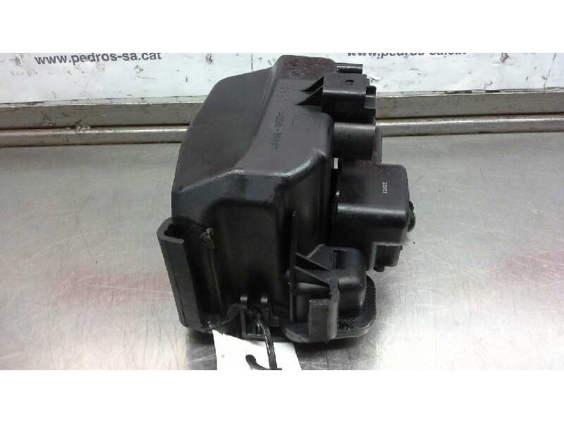 Recambio de filtro gasoil para peugeot partner (s2) 1.6 16v hdi cat referencia OEM IAM 9305108C FCS710 