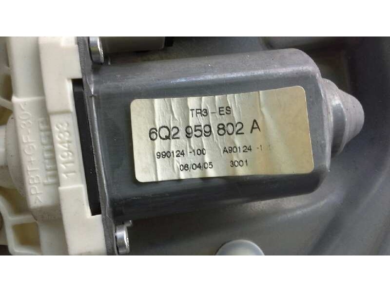 Recambio de elevalunas delantero izquierdo para seat ibiza (6l1) 1.4 16v referencia OEM IAM   