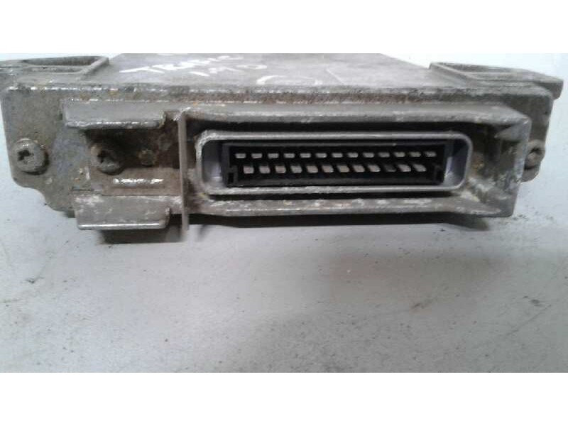 Recambio de centralita motor uce para renault trafic (desde 5.89) 1.9 diesel referencia OEM IAM 7700106882 371 104390