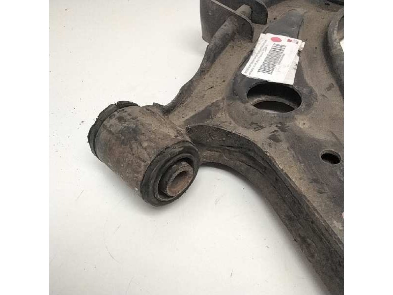 Recambio de brazo suspension inferior delantero derecho para hyundai coupe (rd) 1.6 16v cat referencia OEM IAM   