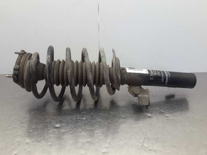 Recambio de amortiguador delantero izquierdo para jaguar x-type wagon 2.0 d classic referencia OEM IAM 040525003W000 18045AC 
