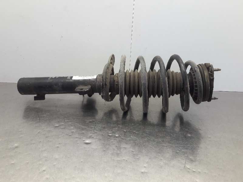 Recambio de amortiguador delantero izquierdo para jaguar x-type wagon 2.0 d classic referencia OEM IAM 040525003W000 18045AC 