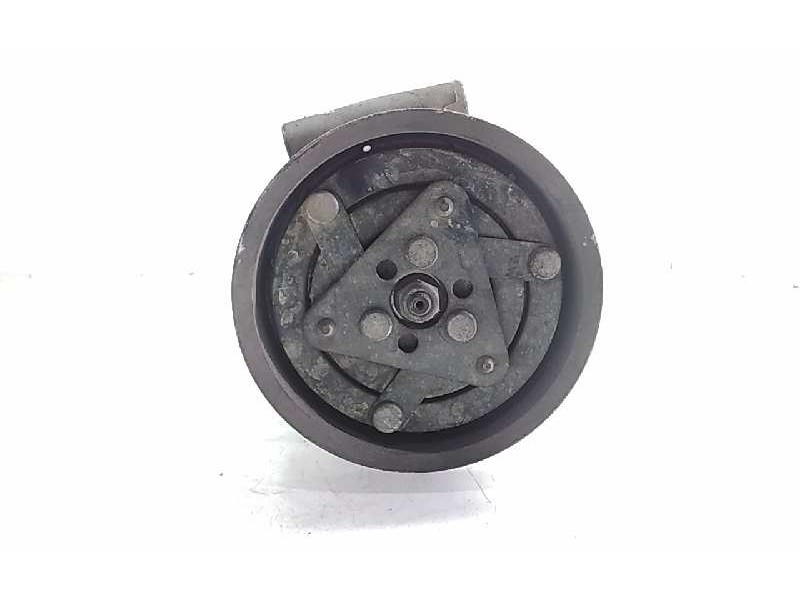 Recambio de compresor aire acondicionado para renault clio ii fase ii (b/cb0) campus referencia OEM IAM 8200716562  