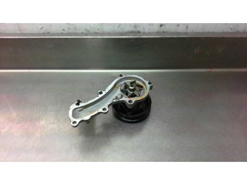 Recambio de bomba agua para nissan almera tino (v10m) 1.8 16v cat referencia OEM IAM   