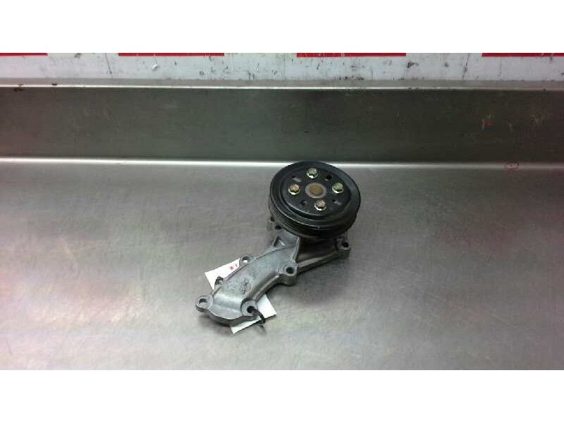 Recambio de bomba agua para nissan almera tino (v10m) 1.8 16v cat referencia OEM IAM   