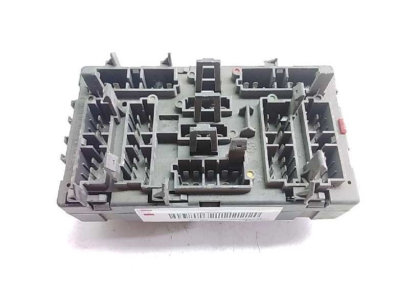 Recambio de caja fusibles para citroen xsara berlina referencia OEM IAM 9568591180  