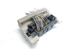 Recambio de caja fusibles para citroen xsara berlina 2.0 hdi referencia OEM IAM 9637654680  