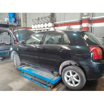 toyota corolla (_e12_) del año 2002