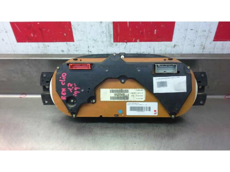 Recambio de cuadro instrumentos para » otros... modelos referencia OEM IAM P7700428508  