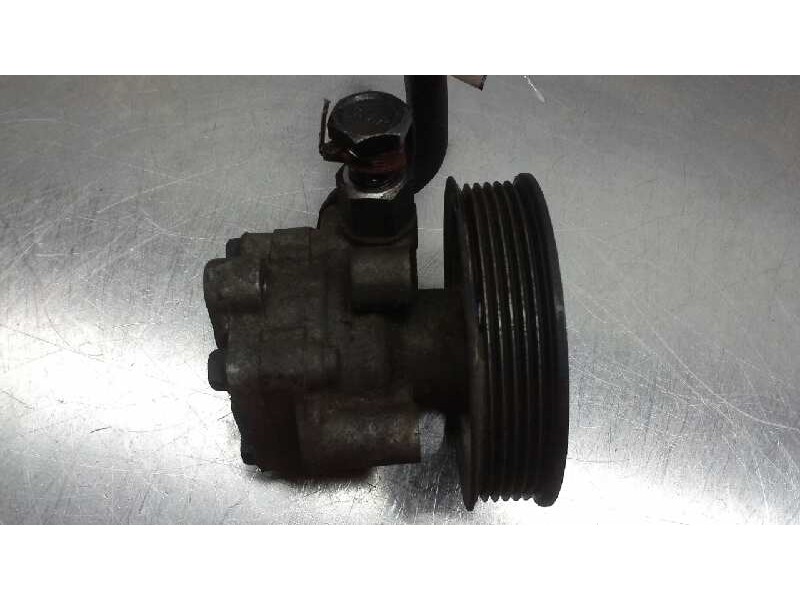 Recambio de bomba direccion para kia carens 2.0 crdi ex monovolumen referencia OEM IAM 0K2KC32600  