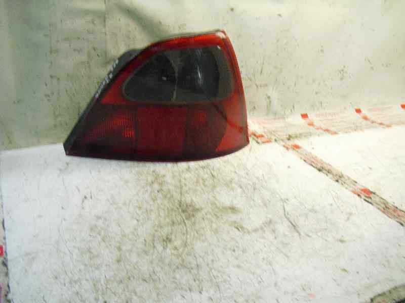 Recambio de piloto trasero derecho para mg rover serie 200 (rf) 216 si (5-ptas.) referencia OEM IAM XFB10088  