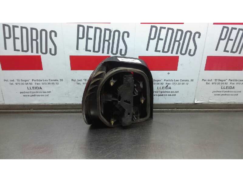 Recambio de piloto trasero izquierdo para volkswagen polo (9n1) 1.2 12v referencia OEM IAM   104548