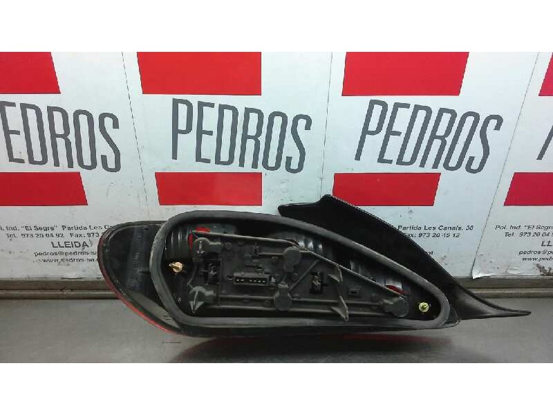 Recambio de piloto trasero derecho para peugeot 406 coupe (s1/s2) referencia OEM IAM   104551