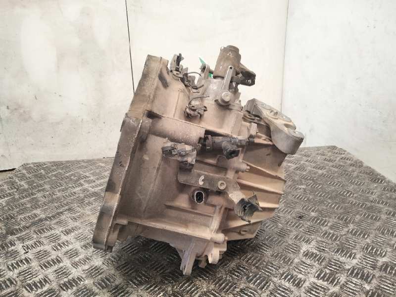 Recambio de caja cambios para opel zafira b cosmo referencia OEM IAM 55194293  