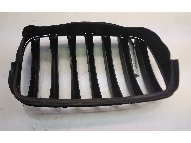 Recambio de rejilla paragolpes izquierda para bmw x6 (e71) 3.0d referencia OEM IAM 51137157687  