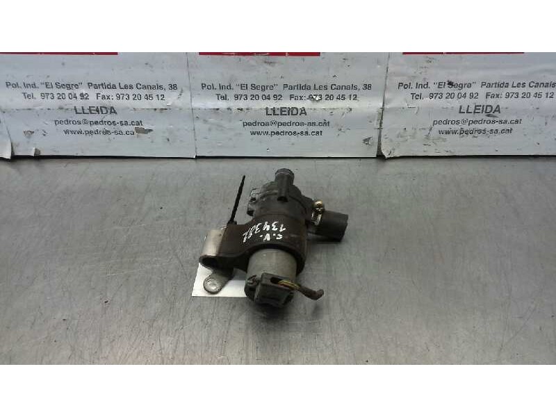 Recambio de bomba agua electrica para mercedes sprinter 02.00  caja cerrada 311 cdi (903.661-662) referencia OEM IAM 0392020026 