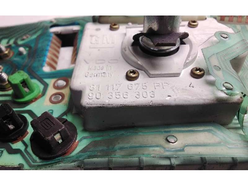 Recambio de cuadro instrumentos para opel astra f berlina 1.7 turbodiesel cat (x 17 dtl / 2h8) referencia OEM IAM 90356303  